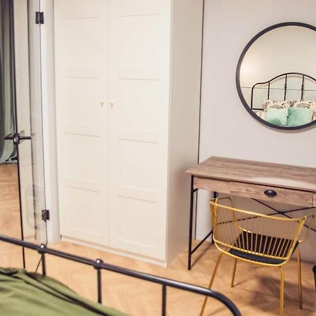 Pobookowane River View Apartments Gdańsk Kültér fotó