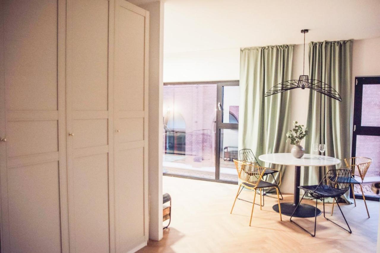 Pobookowane River View Apartments Gdańsk Kültér fotó